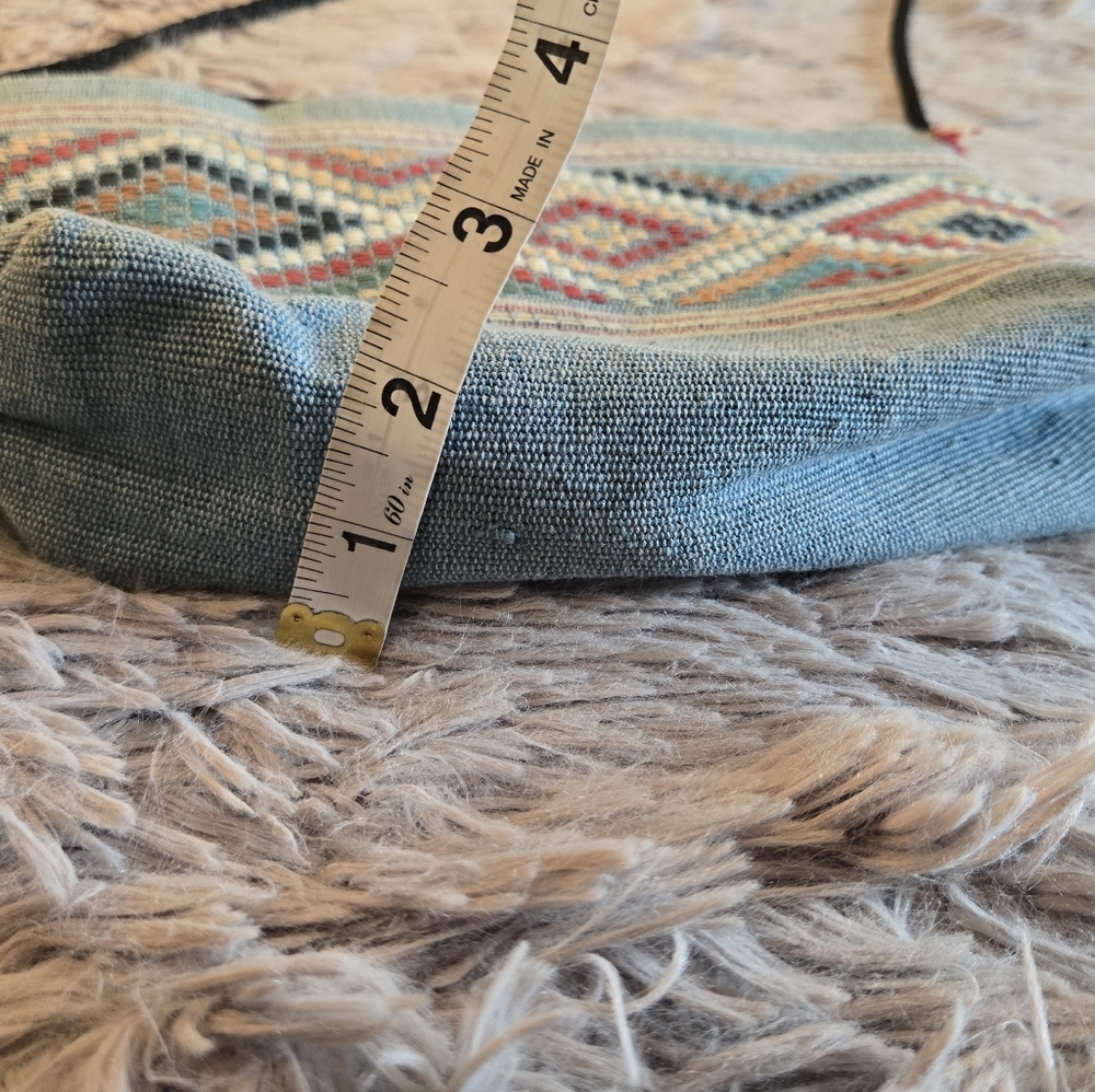 Aztec Crossbody Bag - Picture 14 of 15